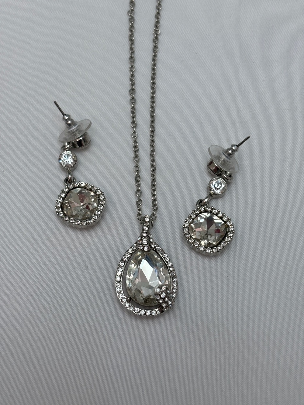 Charming Charlie Classic Clear Crystal Teardrop Necklace & Earrings Set